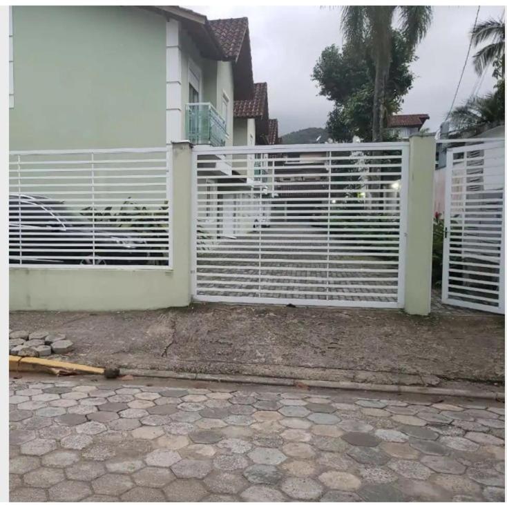 Casa Com Localizacao Privilegiada, A 140 Metros Da Praia Juquey Sao Sebastiao  Buitenkant foto